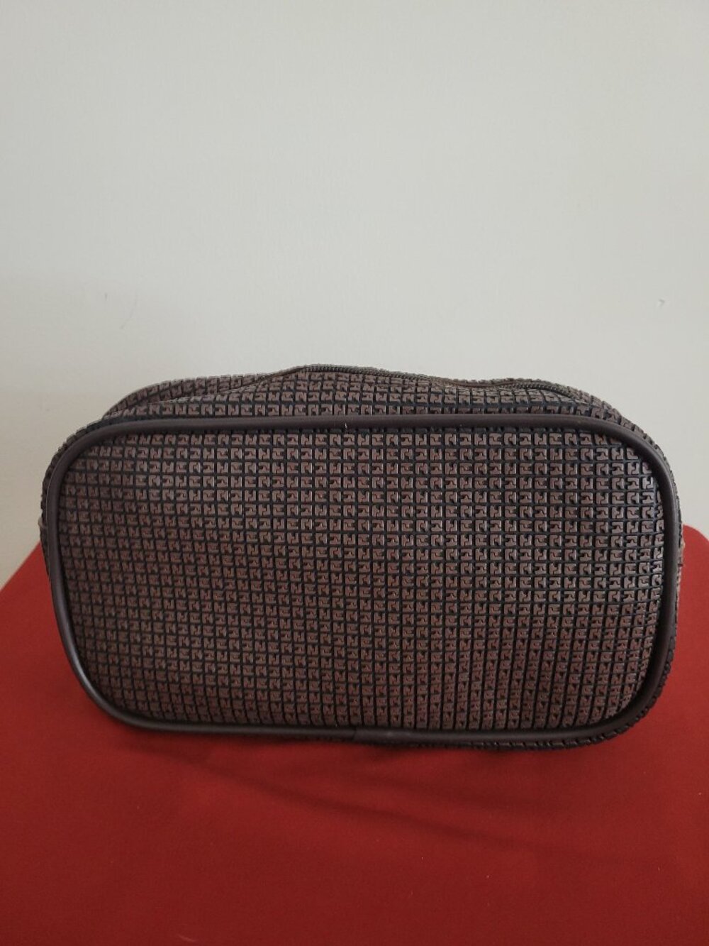 Ted Lapidus Cosmetic travel case